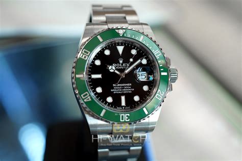 rolex submariner green starbucks